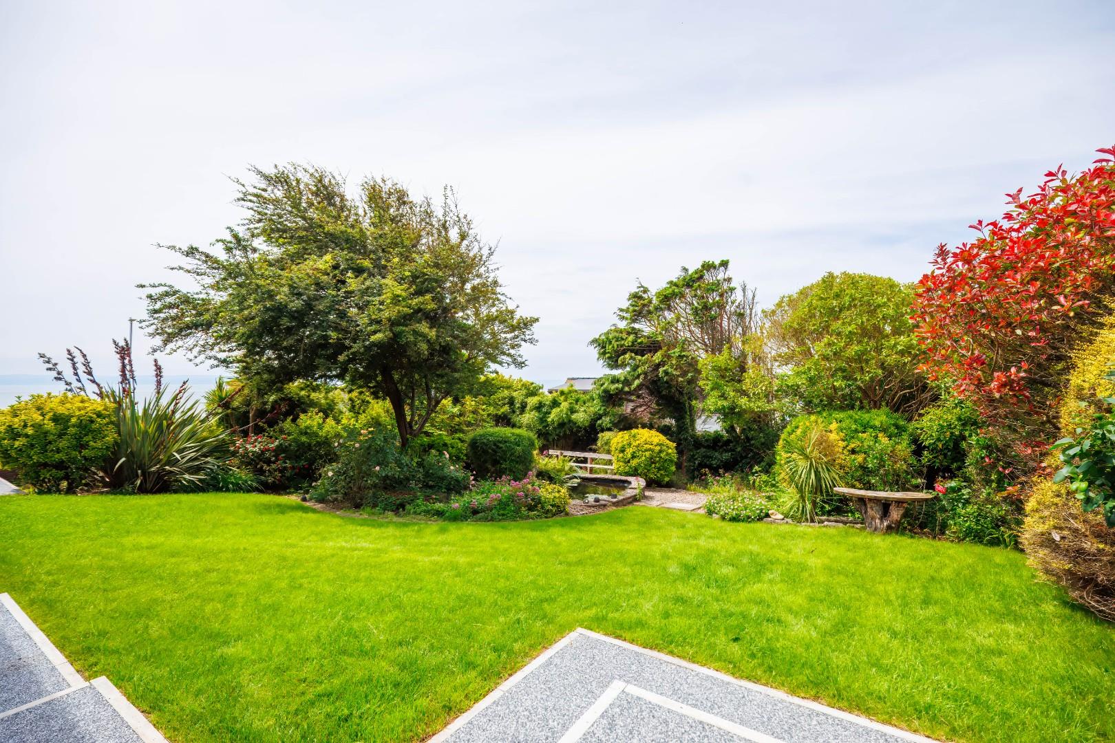 West Farm Close, Ogmore-By-Sea, Vale of Glamorgan, CF32 0PT
